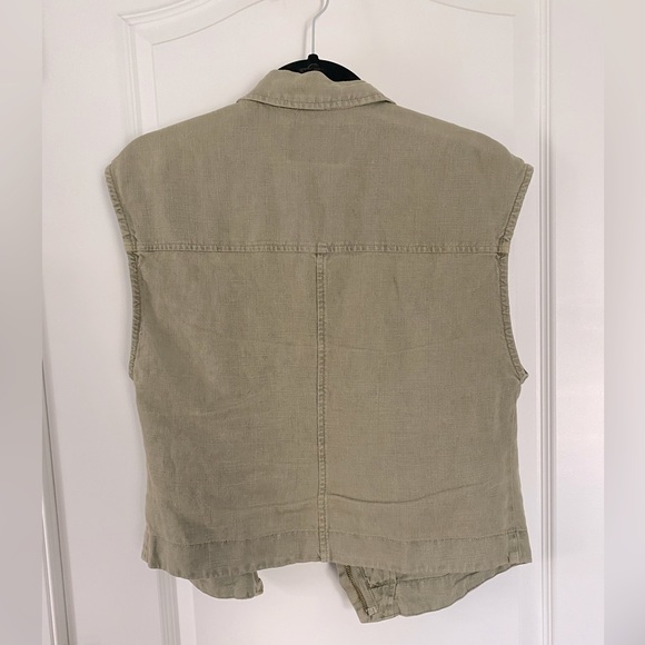 Sanctuary Utility Vest - Picture 2 of 3